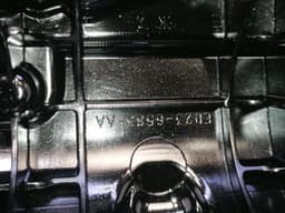 ASTON MARTIN Aston Martin Vantage V12 Engine Cover ED23-6583-AA Engine Cover RIGHT RIGHT — thumbnail 4