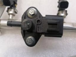 ASTON MARTIN Aston Martin Vantage V12 Fuel Rail 4G4E-9S441-CA Fuel Injector Pipe Manifold — thumbnail 8