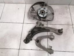 ASTON MARTIN ASTON MARTIN VANTAGE V12 S Right Front Hub V12S Wheel Bearing Case Front Right — thumbnail 1