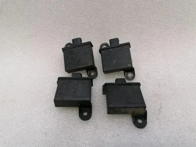 ASTON MARTIN VANTAGE V12 Electronic Module F1-100-1222-003 Control Unit TYRE