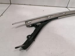 ASTON MARTIN Aston Martin DBS V12 Left Body Moulding 4G43-519A36-CF Molding Trim Left — thumbnail 7