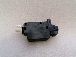 ASTON MARTIN ASTON MARTIN VANTAGE V12 6G33-F9C070-AA HVAC ACTUATOR SET — thumbnail 5