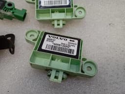 ASTON MARTIN ASTON MARTIN VANTAGE V12 Sensor 30669107 IMPACT CRASH — thumbnail 3
