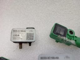 ASTON MARTIN ASTON MARTIN VANTAGE V12 Sensor 30669107 IMPACT CRASH — thumbnail 5