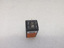 ASTON MARTIN ASTON MARTIN VANTAGE V12 Relay ED23-3F826-AA Relay SERVOTRONIC CONTROL — thumbnail 3