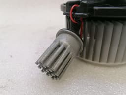 ASTON MARTIN ASTON MARTIN VANTAGE V12 Heater Blower 4G43-19F612-AA Motor Heater Fan RHD — thumbnail 5