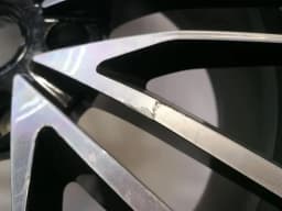 ASTON MARTIN Aston Martin DBS V12 08-12 Alloy Wheel LY73-1007-BB Alloy Wheel 9.5X21 ET48 — thumbnail 3