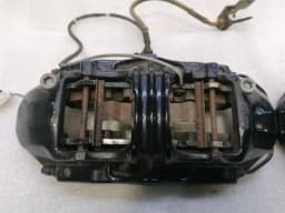 ASTON MARTIN ASTON MARTIN DBS V12 Front Caliper Set 8D33-2C462-CA Front Brake Caliper — thumbnail 5
