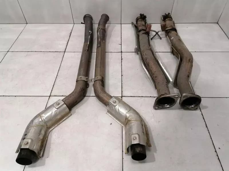 ASTON MARTIN Aston Martin DBS V12 exhaust silencer CG43-5220-EA exhaust silencer