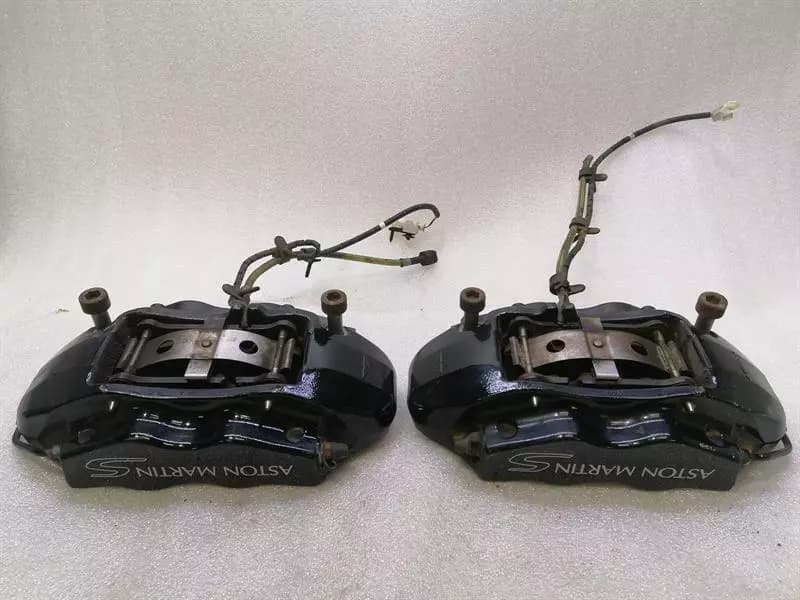 ASTON MARTIN ASTON MARTIN DBS V12 Rear Caliper Set 8D33-2C465-CA Rear Caliper Brake Caliper