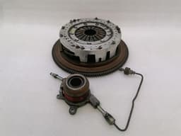 ASTON MARTIN ASTON MARTIN DBS V12 Flywheel + Clutch Basketball Clutch Flywheel AD23-7540-AB — thumbnail 1