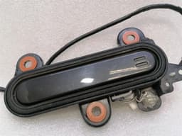 ASTON MARTIN Aston Martin DBS V12 08-12 Left Door Handle 7G43-226A28-A Handle Front Left — thumbnail 2