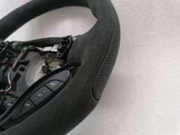 ASTON MARTIN OEM AMR ASTON MARTIN VANTAGE V8 VANTAGE V12 STEERING WHEEL ED23-3600-BA — thumbnail 4