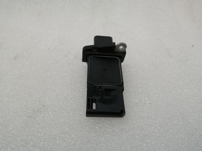 ASTON MARTIN DBS V12 08-12 Air Flow Meter 3L3A-12B579-BA Air Mass Meter