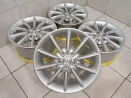 ASTON MARTIN 18 ASTON MARTIN DB7 VANTAGE V12 SET Alloy Wheels 36-120944-AB Alloy Rim SET — thumbnail 1
