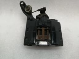 ASTON MARTIN ASTON MARTIN DBS V12 08-12 Right PARKING Caliper AD23-2C464-BB Caliper — thumbnail 2