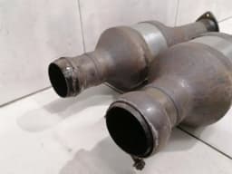 ASTON MARTIN Aston Martin DBS V12 08-12 Secondary Catalytic SET x2 8G43-5E211-AB Catalytic Converter — thumbnail 3