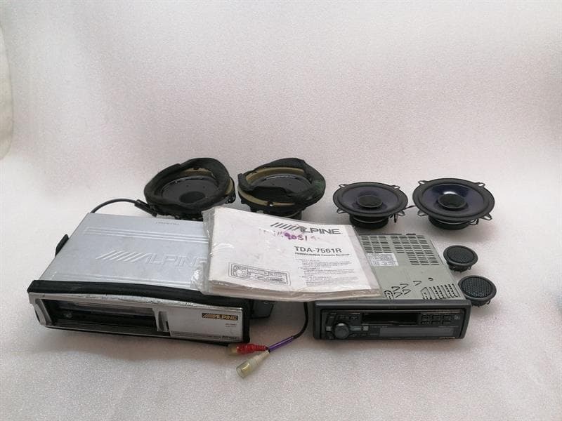 ASTON MARTIN Aston Martin DB7 Vantage Speaker 3783744 Loudspeakers Alpine TDA-7561R