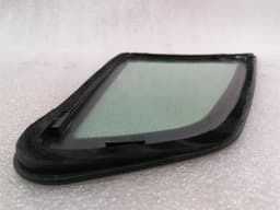 ASTON MARTIN Aston Martin Vantage Left Rear Quarter Glass 6G33-C29751-BA Door Glass 1/4 Rear — thumbnail 3