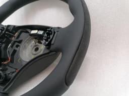 ASTON MARTIN OEM AMR ASTON MARTIN VANTAGE V8 VANTAGE V12 STEERING WHEEL ED23-3600-BA — thumbnail 3