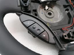 ASTON MARTIN OEM AMR ASTON MARTIN VANTAGE V8 VANTAGE V12 STEERING WHEEL ED23-3600-BA — thumbnail 5