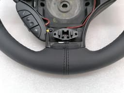 ASTON MARTIN OEM AMR ASTON MARTIN VANTAGE V8 VANTAGE V12 STEERING WHEEL ED23-3600-BA — thumbnail 4