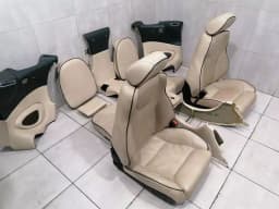 ASTON MARTIN ASTON MARTIN DB7 VANTAGE STEERING WHEEL RECARO SPORT SEATS 74-121182-AAW seats BEIGE — thumbnail 2