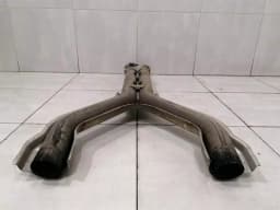 ASTON MARTIN ASTON MARTIN VANTAGE V12 Central Exhaust Silencer X-Pipe AD23-5220-AA Exhaust — thumbnail 3