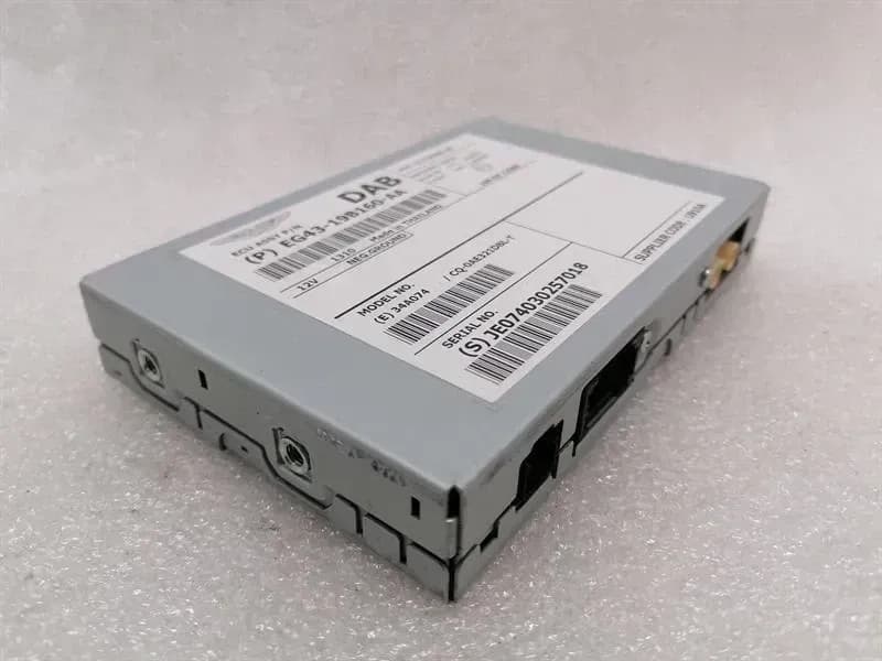 ASTON MARTIN VANTAGE V12 DAB TUNER EG43-19B160-AA Control Unit TUNER DAB