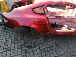 ASTON MARTIN ASTON MARTIN VANTAGE REAR WING 6G33-61-10848 REAR FENDER RIGHT BODY — thumbnail 4