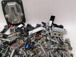 ASTON MARTIN Aston Martin Vantage V12 Screws Bolts from One Car Set Bolts — thumbnail 2