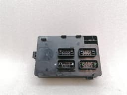 ASTON MARTIN ASTON MARTIN DB7 VANTAGE Fuse Box 37-120603-AH Fuse Box — thumbnail 2