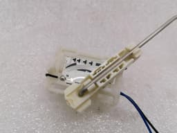 ASTON MARTIN Aston Martin Vantage V12 Fuel Pump Electric Set 6G33-9B260-CC Fuel Pump — thumbnail 5
