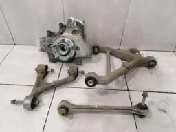 ASTON MARTIN Aston Martin Vantage V12 Left Rear Hub AD33-5A971-AA Wheel Bearing Housing Rear Li — thumbnail 1