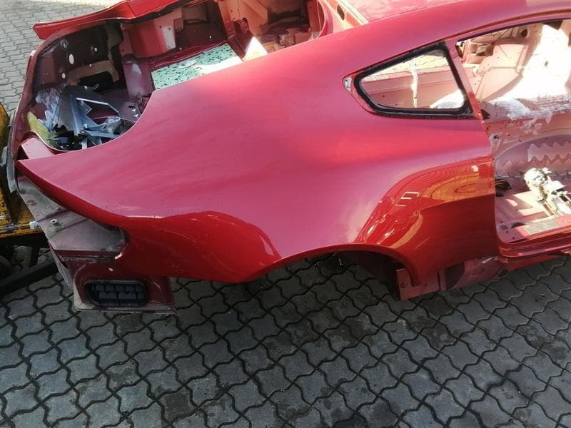 ASTON MARTIN ASTON MARTIN VANTAGE REAR WING 6G33-61-10848 REAR FENDER RIGHT BODY