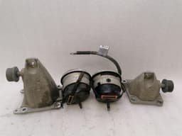 ASTON MARTIN Aston Martin Vantage V12 Gearbox Mount Set 6G33-6068-AD Gearbox Mount Set V12 — thumbnail 1