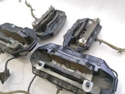 ASTON MARTIN ASTON MARTIN VANTAGE V12 CARBON CERAMIC BRAKE SET AD23-2C462-CB Braking System — thumbnail 10