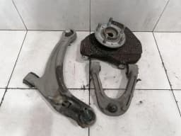 ASTON MARTIN Aston Martin Rapide Right Front Hub AD43-3K186-AB Wheel Bearing Housing Front Right — thumbnail 1