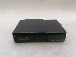 ASTON MARTIN Aston Martin Rapide 10-14 CD changer AH42-19C043-BA CD changer — thumbnail 1