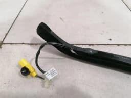ASTON MARTIN Aston Martin Rapide 10-14 Door Seal AD43-F20708-FB Rear Heated Door Seals — thumbnail 3