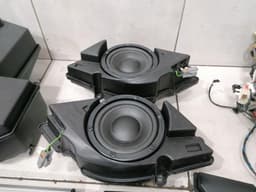 ASTON MARTIN ASTON MARTIN RAPIDE Speakers 9D33-18T805-AA BANG & OLUFSEN SET Speakers — thumbnail 10