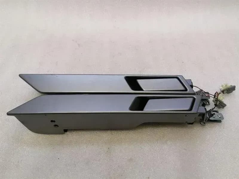 ASTON MARTIN RAPIDE Door Inner Handle Armrest AD43-24104-A RIGHT HAND DRIVE RHD