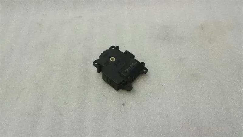 ASTON MARTIN Aston Martin DB9 Volante Vent Flap Motor 4G43-18D675-AA Servo Motor