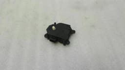 ASTON MARTIN Aston Martin DB9 Volante Vent Flap Motor 4G43-18D675-AA Servo Motor — thumbnail 2