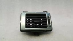 ASTON MARTIN ASTON MARTIN DB9 Volante Right Air Vent 8D33-046B30-BB Right Vent — thumbnail 6