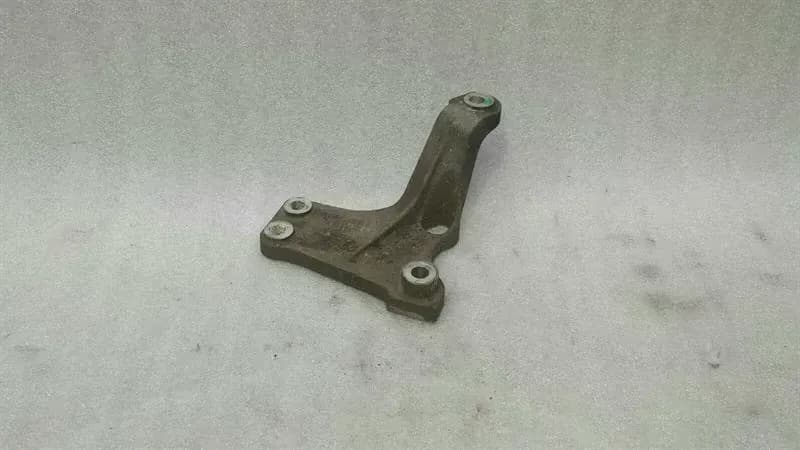 ASTON MARTIN Aston Martin DB9 Volante RLH Subframe Bracket 4G43-5C365-AA Bracket Carrier Left