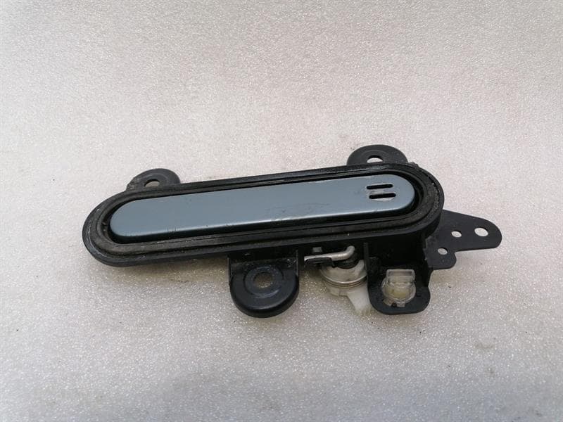 ASTON MARTIN ASTON MARTIN DB9 Steering Door Handle 4G43-226A28-AD Door Handle