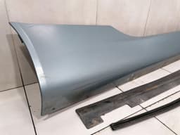 ASTON MARTIN ASTON MARTIN DB9 Steering Wheel Side Skirt RIGHT 6G43-10608-AB Side Sills RIGHT — thumbnail 2