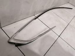 ASTON MARTIN Aston Martin Vantage V12 Body Moulding 6G33-C519A36-CB Trim Chrome Right — thumbnail 2