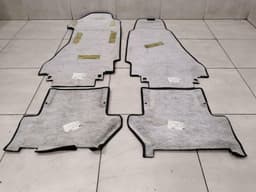ASTON MARTIN ASTON MARTIN VANTAGE V12 FLOOR MAT RUGS SET BLACK RHD 6G33-13056-ADW — thumbnail 5